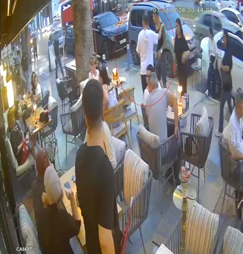 15 yaşında öldürülen Erdem'in son anları ortaya çıktı: Bıçaklandıktan sonra kafeye sığınmış - Resim : 3