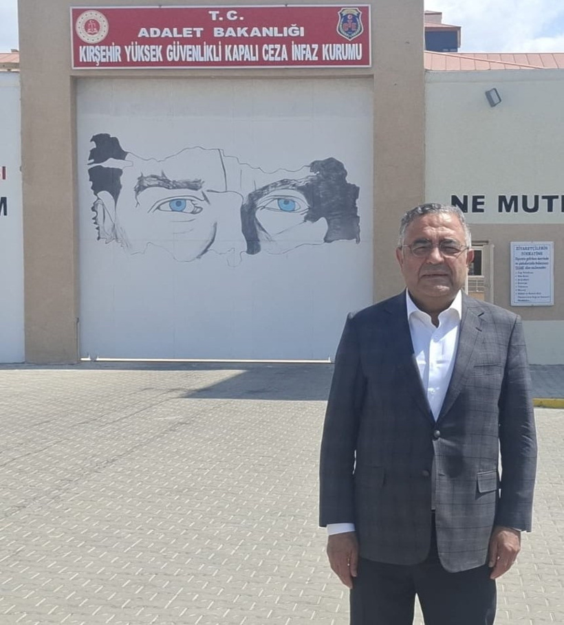 Sezgin Tanrıkulu tutuklu Çankaya Belediye Başkanı'nı ziyaret etti - Resim : 3