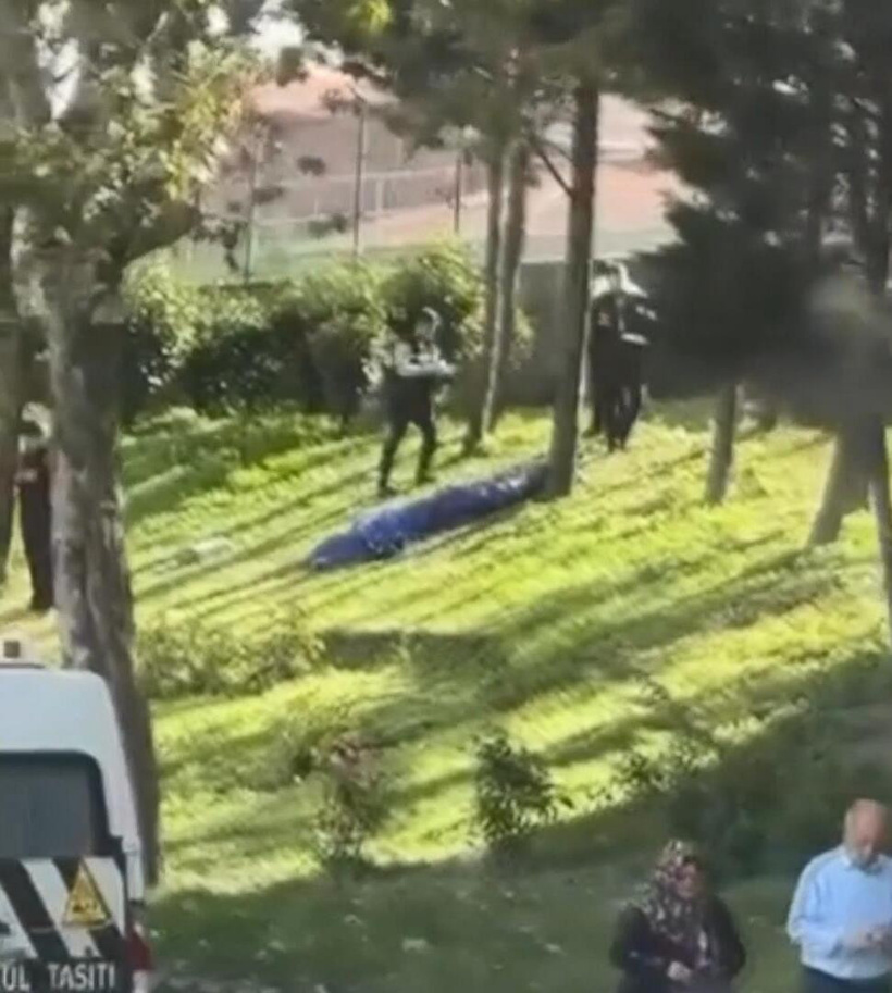 Esenler metrosunun yanında erkek cesedi bulundu - Resim : 4