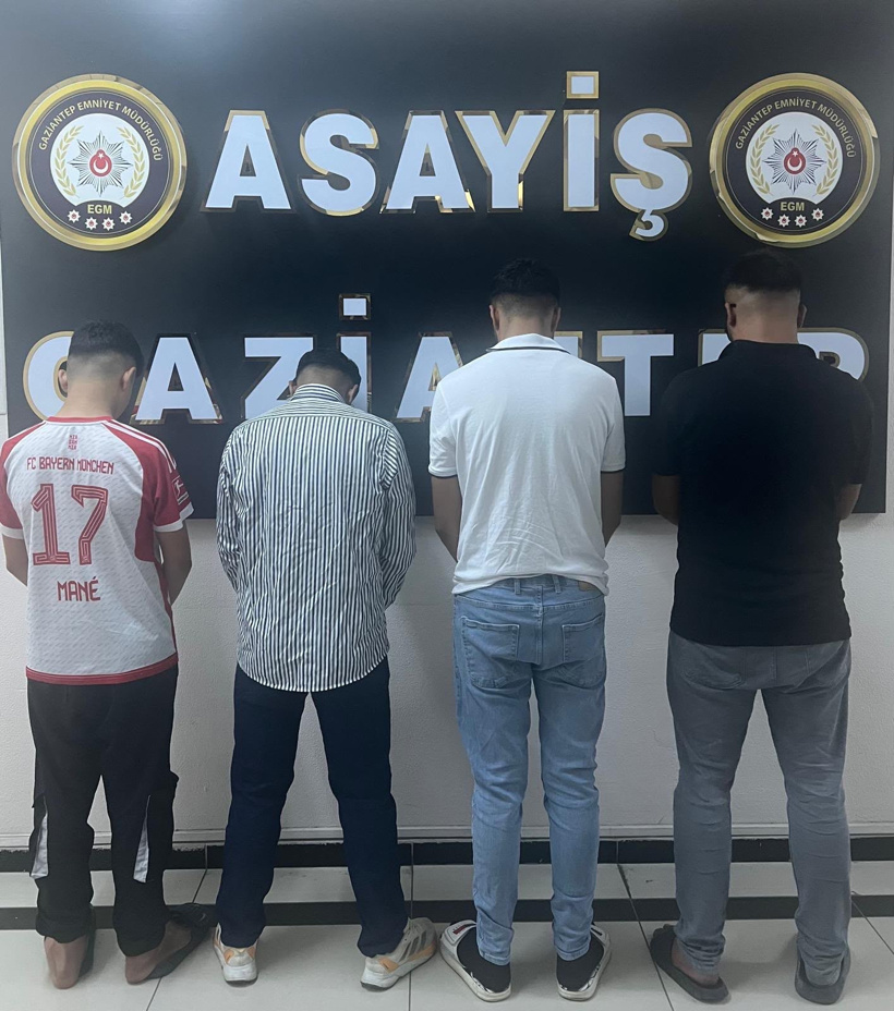 Konuşma engelli kadını kaçırıp istismar eden mahalle esnafları tutuklandı - Resim : 2