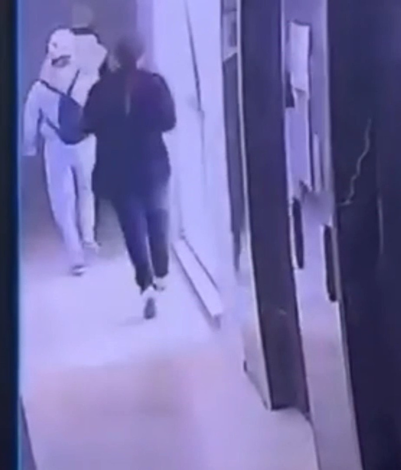 Görüntüleri izleyince şoke oldu! 4 hırsızı 1 kedi engelledi - Resim : 3