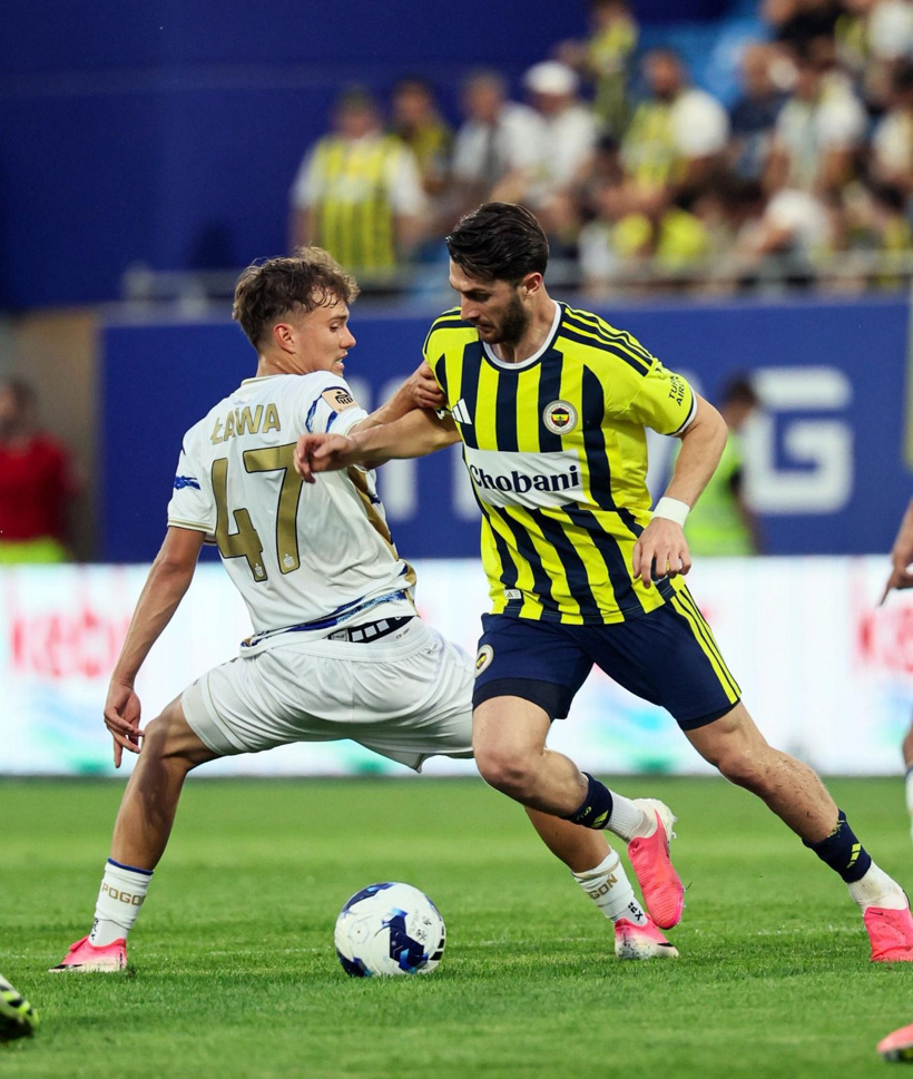 Fenerbahçe'nin yeni 10 numarası belli oldu: Formayı giydi bile - Fotoğraf: 7