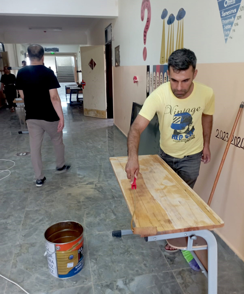 gaziantepte-ogretmenler-siralari-onarip-898422-266949.jpg