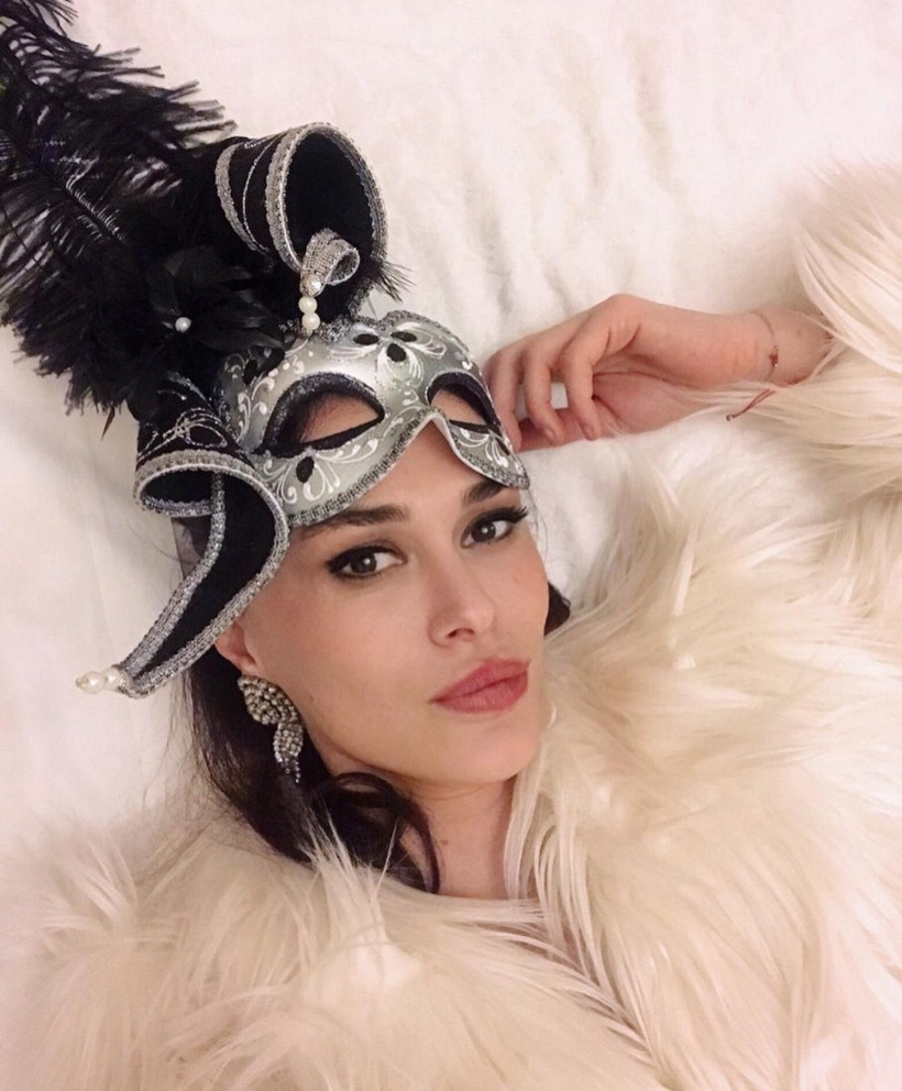 Ayşe Hatun Önal 6 yıl sonra geri döndü - Resim : 1